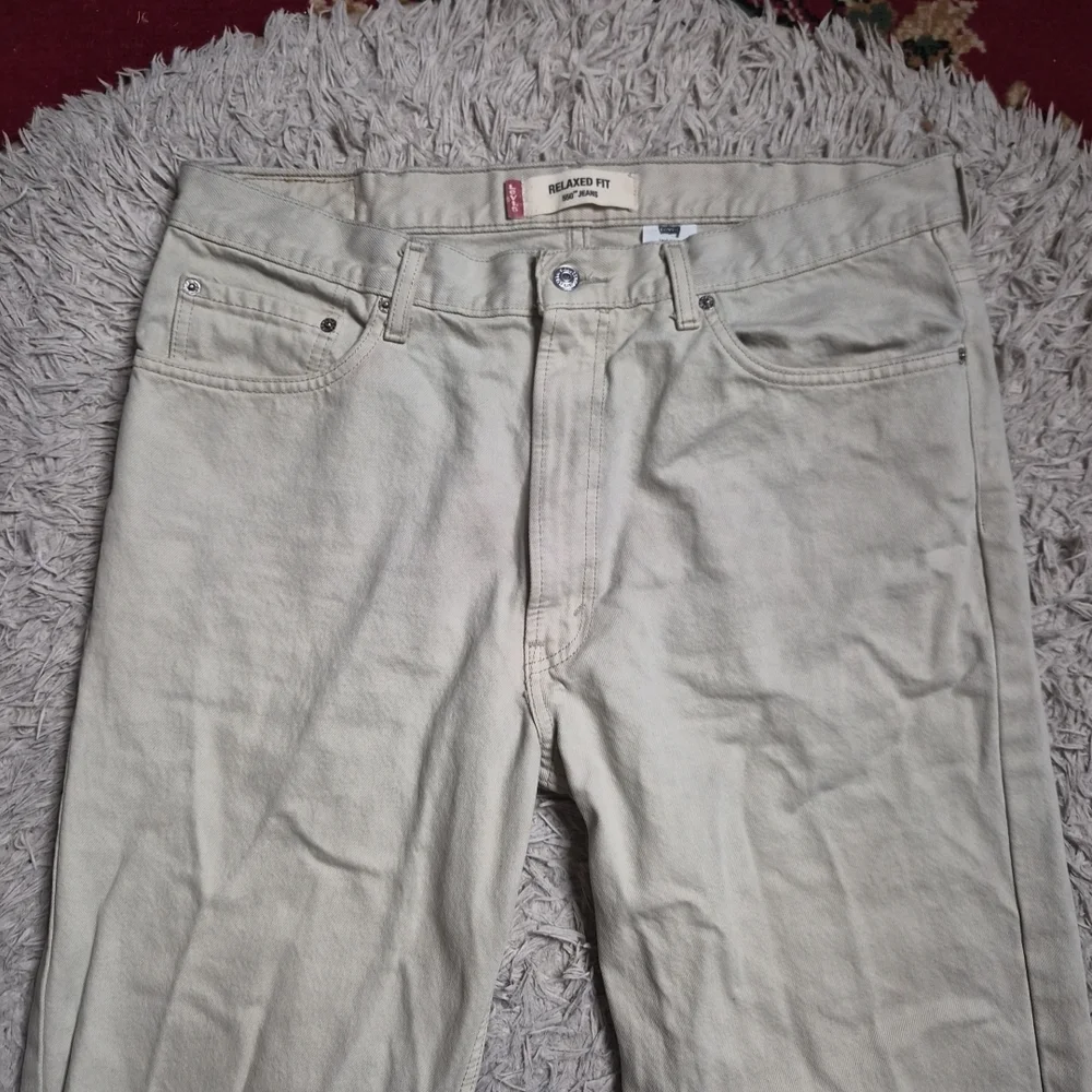 Mens Levis Jeans Relaxed Fit 550 Size 38 Light Tan Stone Khaki Spring Summer ✨️